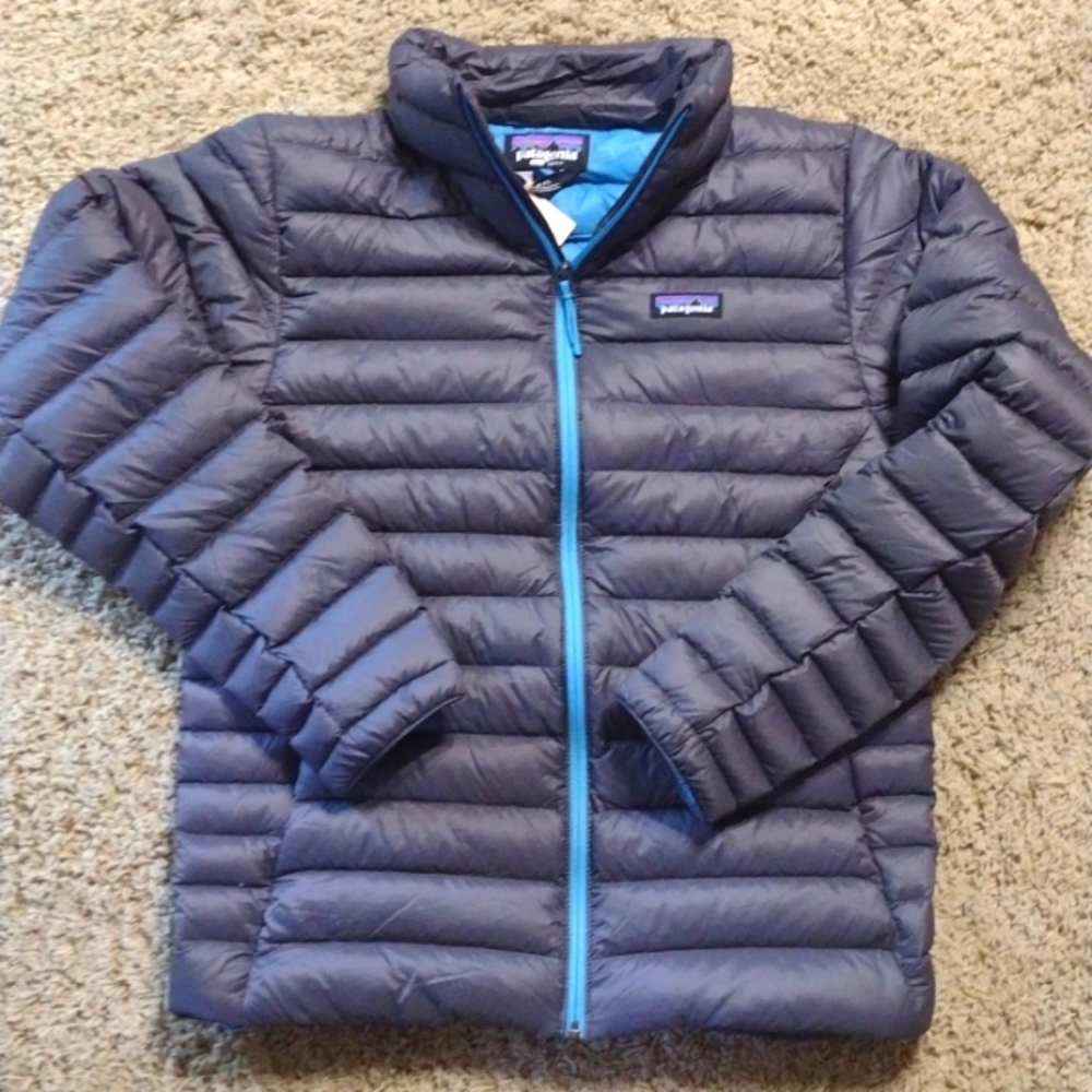 Patagonia men's down sweater jacket